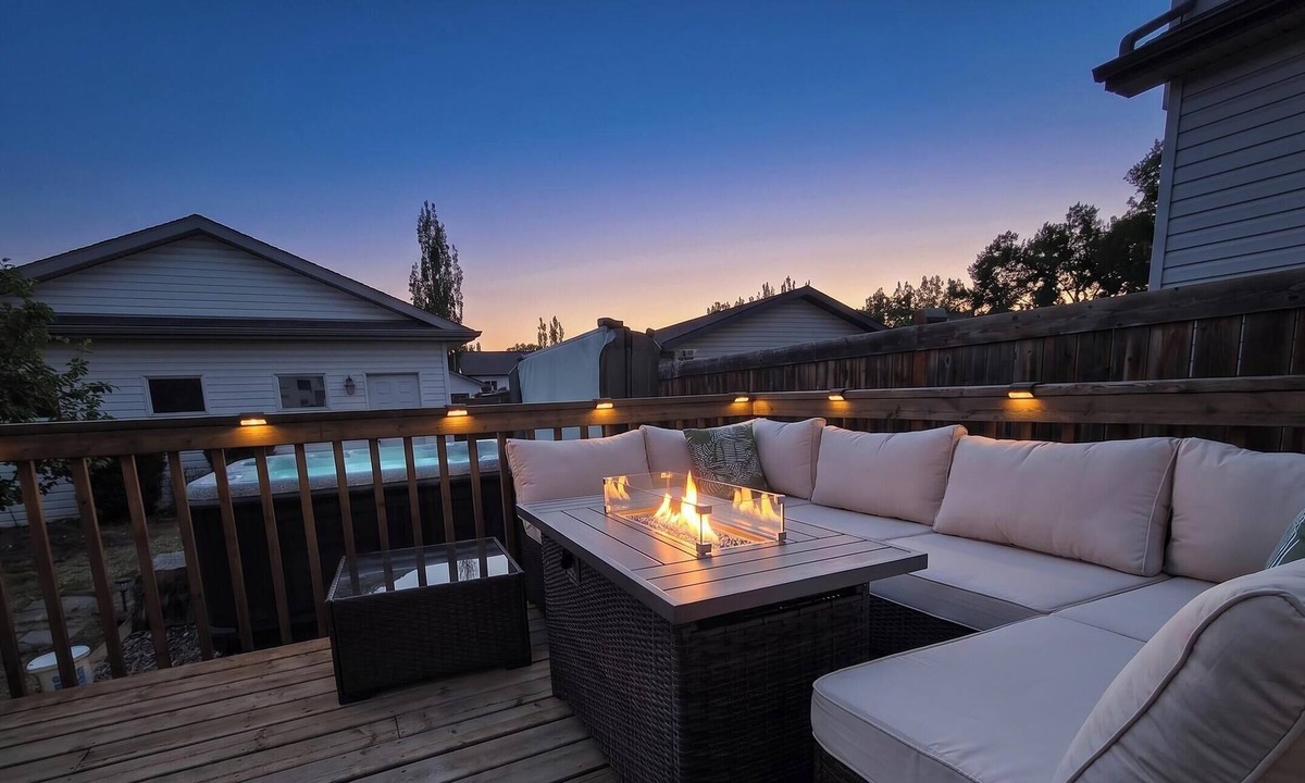 Southwest Edmonton House | Twilight Chalet: King Suite & Hot Tub
