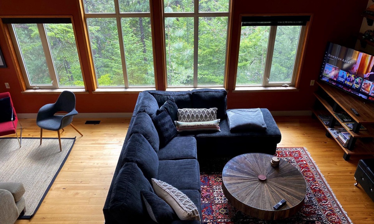 Okanagan-Similkameen Ski Chalet | Unique riverside chalet with 1 acre of private forest