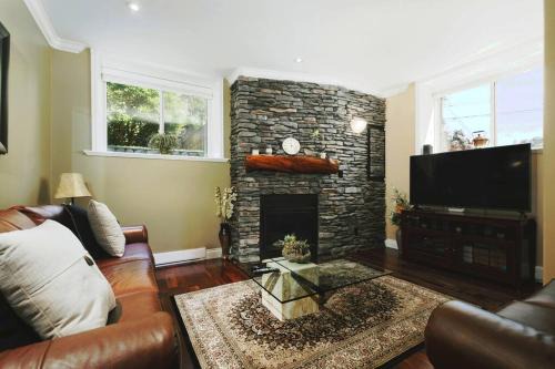 Victoria House | Upscale Character Home with Luxurious Amenities