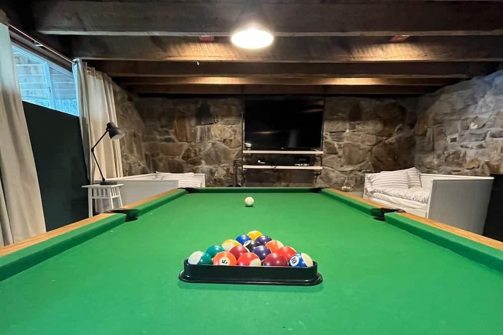 Squilax House | Waterfront on Shuswap Lake