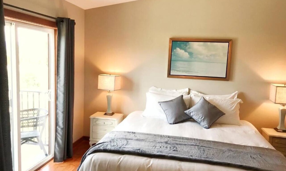 Okanagan-Similkameen House | Wesbert Winery & Guest Suites