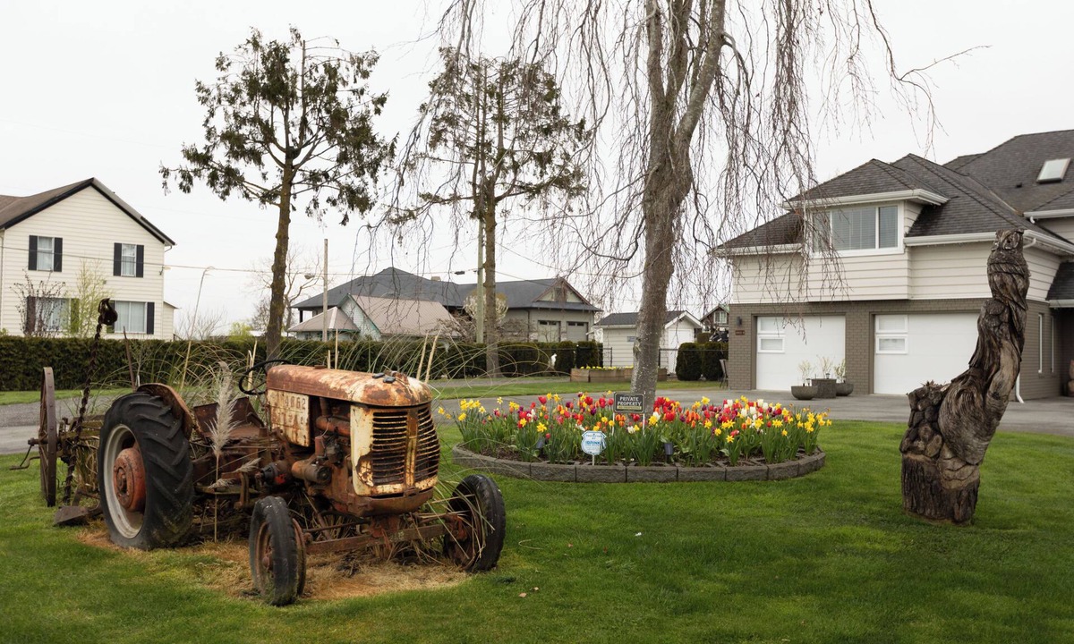 Metro Vancouver Regional District House | Westham Island - Hot tub/Fire Pit! Sleeps 8 in a quaint farm setting.