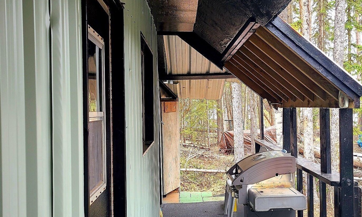 Deka Lake House | WYLIE WABIN, entire property at Deka Lake!