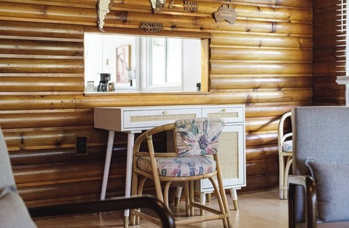 Sylvan Lake House | 1 Block 2 Beach - Family Cabin, Big Yard, Sleeps8