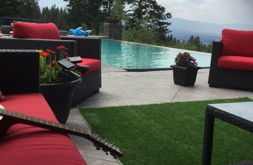 Central Okanagan House | 10 Acre estate with 40 mile views of Kelowna and Lake Country