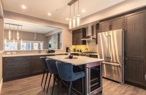 Canmore House | 2850SQF ALL NEW MOUNTAIN VIEW TOWNHOUSE #10: 4BR+4.5BTH FOR 12 NEAR ALL（10634）