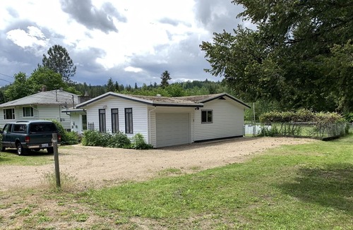 Canoe House | 3-bedroom 4 min drive to the beach and boat launch, Pets Welcome! Aug discounted