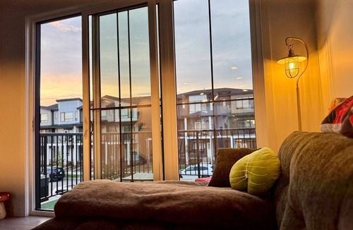 Southwest Edmonton House | 3 storey, 3 bedroom 2.5 bath, perfect for families