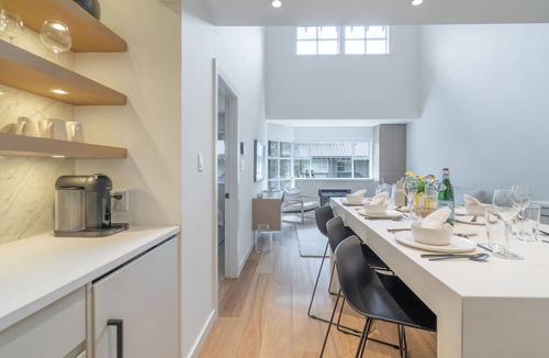Blackcomb Apartment | 3BDR Luxury Ski-In&Out w/Pool&Hot Tub|Prime Loc.