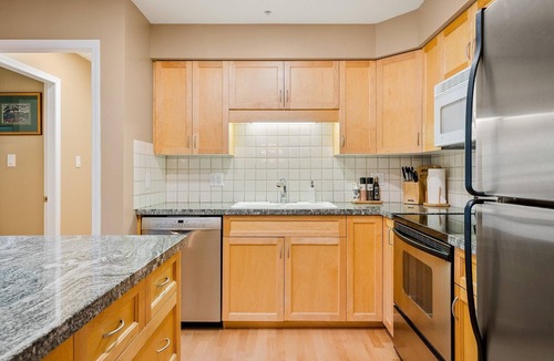 Blackcomb House | 3BR Spacious Townhome | Private Bike Storage | Ski Home