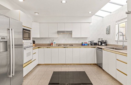 Fraserview House | 5BR Cozy Home | Near Airport & Richmond