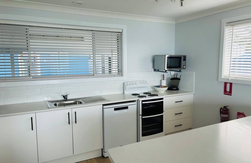 Callala Beach House | Absolute Beachfront | Pet Friendly | Sleeps 13