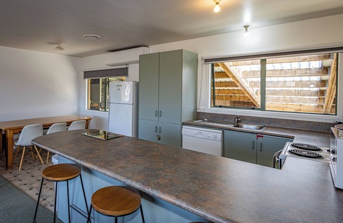 National Park Village House | Adventure Seekers Lodge - National Park Retreat