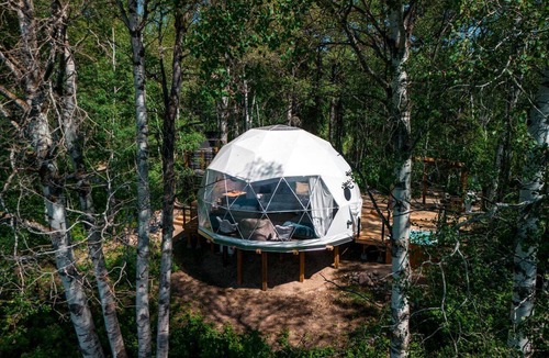 Central Alberta Cabin | Aer XL Dome - Luxury Off Grid Escape, Near Oldman Lake