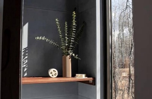 Central Alberta Cabin | Alberta Glamping Tiny House with Sauna for Romantic Weekend Getaways Away from the City