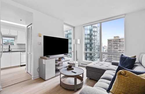 Coal Harbour Condo | Amazing 1 bedroom in Coal Harbour