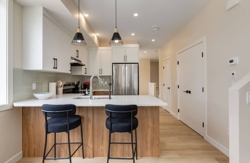 Southwest Calgary House | "Aria" NEW 2 Bdrm in Glendale! 5 mins to C-Train!