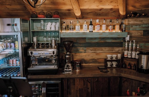 Red Deer River Crossing Cabin | Aster Cabin: Mountain Getaway | Sleeps 5 | Kitchen