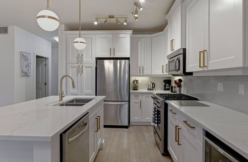 Westbank Condo | Beautiful 3 bedroom at a private beach resort
