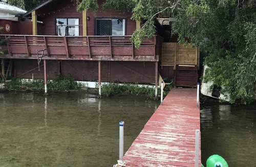 Division No. 7 House | Beautiful 3 Bedroom Cabin at Clear Lake, Alberta. Perfect for kids and boating!