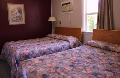 Osoyoos Hotel | Boundary Motel