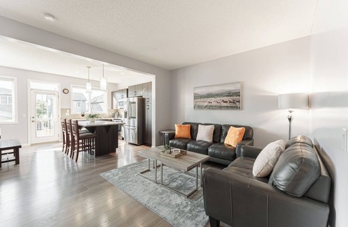 Evanston House | Brand new renovated beloved home! AC ! Sleep 8!