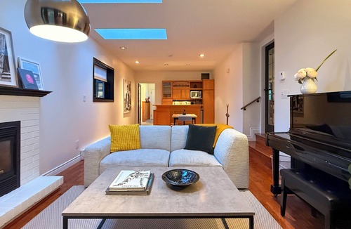 Canyon Heights Apartment | Bright Family- sized North Shore Garden Suite Near Grouse, Trails & DT Vancouver