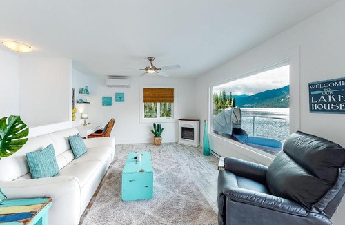 Christina Lake House | Brooks Lake House