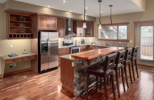 East Kootenay House | Residences 3 Bedroom Bugaboo Plus Condo: Unit 15