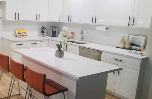 Port Coquitlam House | Central, comfortable, and quiet retreat