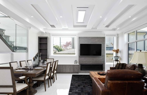 Killarney House | Cheerful 5 bedroom house in Vancouver