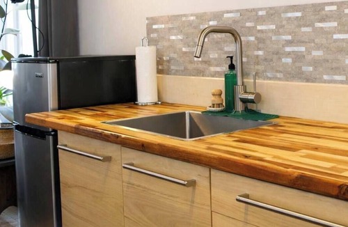 Historic Downtown Fernie Apartment | Covered Patio with Mountain Views & BBQ
