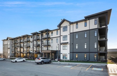 Sage Hill Condo | Cozy 2 Bed 1 Bath - 1 hour to Banff