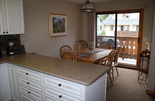 Sun Peaks Condo | Cozy 2 BR/2A Condo at 'The Peaks' - Close to Village and Lifts