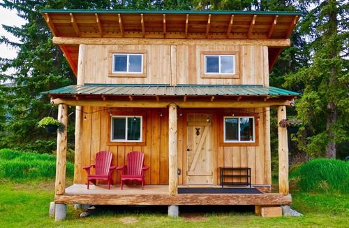 Blaeberry Cabin | Cozy Cabin with Magnificient Views and Woodstove
