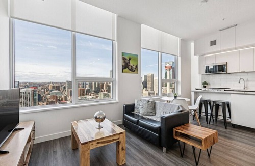 Victoria Park Apartment | Cozy & Chic 1BR in Calgary | BLVD Beltline