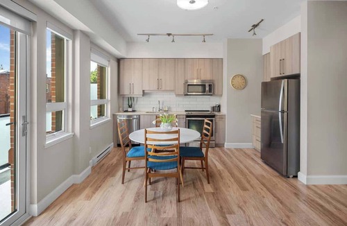 Downtown Victoria Apartment | Cozy Downtown Victoria Condo