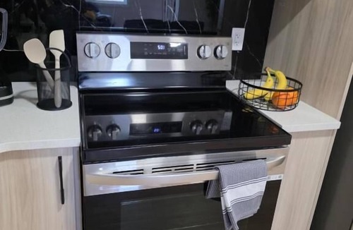 Leduc County Apartment | Cozy Irvine Creek Walk-Out Suite 10 mins to YEG