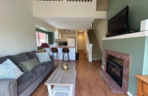 Quail Ridge Apartment | Cozy Loft on Golf Course - 313