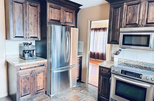 Williams Lake House | Cozy Rural Retreat | 3BR Home for Families & Friends