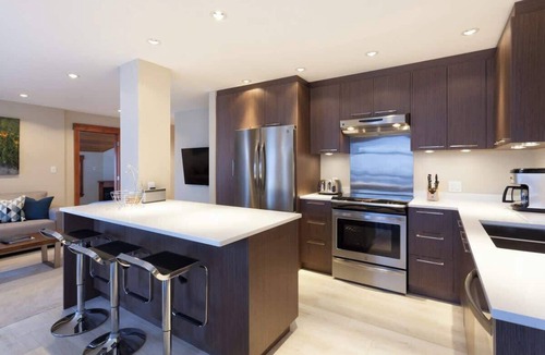 Blackcomb Condo | Cozy townhouse w/hot tub & fireplace