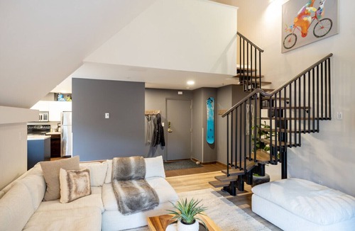 Whistler Creekside Apartment | Creekside 3BR: Sleeps 8,Hot Tub,Pool,Parking, WALK to Lifts, Shopping and More!