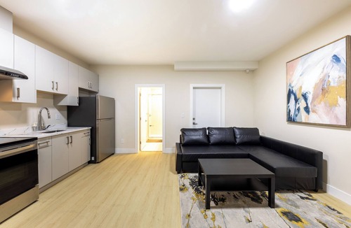 Delta House | Delta Luxury 1BR Guest Suite Private Retreat