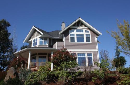 Duncan House | Eaglenest Manor Cowichan