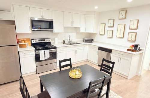Sardis House | Fairway Retreat Chilliwack
