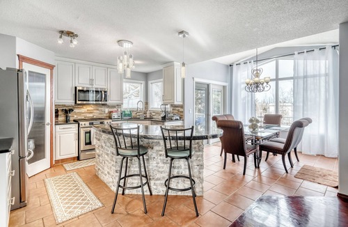 Bridlewood House | Family-Friendly 2BR w/Rec Room & 3 Beds -AC