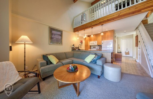 Windermere Apartment | Family Getaway at Akiskinook Resort + Beach & Pool