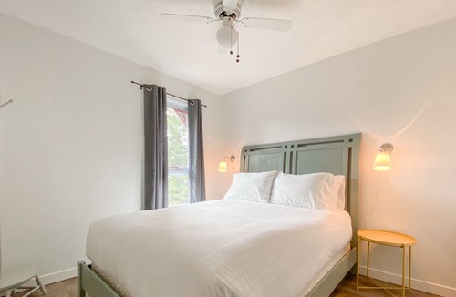 Hinton Condo | Farmhouse Style Condo Close to Jasper Park Gate