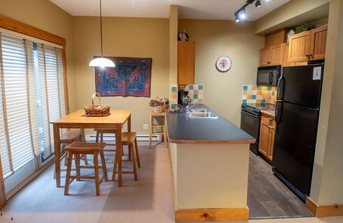 Fernie Condo | Fernie - Timberline Lodges King Fir #423