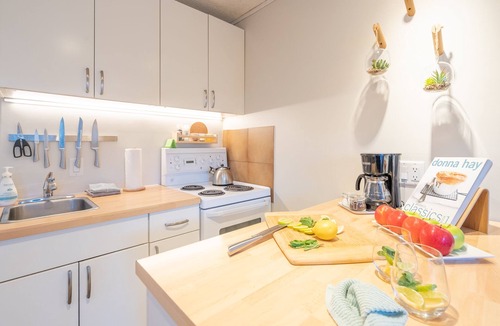 Whistler Creekside Condo | Forest Nest Whistler - 5min walk to gondola